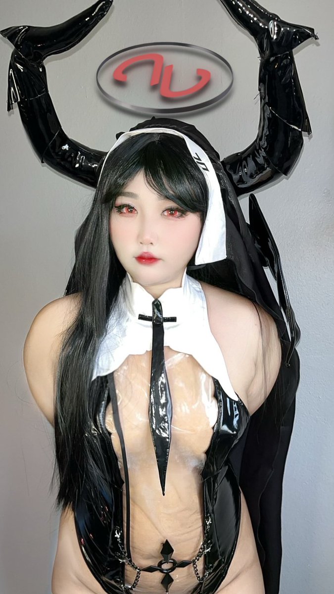 LanyeXiang's tweet photo. Wanna Come ?💦✝️
Please say " Yes " to me 😈

#rio #riocosplay #BlueArchive  #BlueArchiveCosplay https://t.co/OBSRPFCS4F