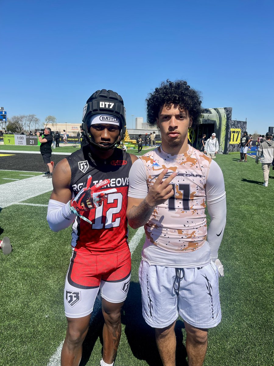 ArRecruitingGuy's tweet photo. Future Razorbacks @prevo_pre and @lockett_tay taking a break from competition. #WPS https://t.co/AFB0Y7aWyZ
