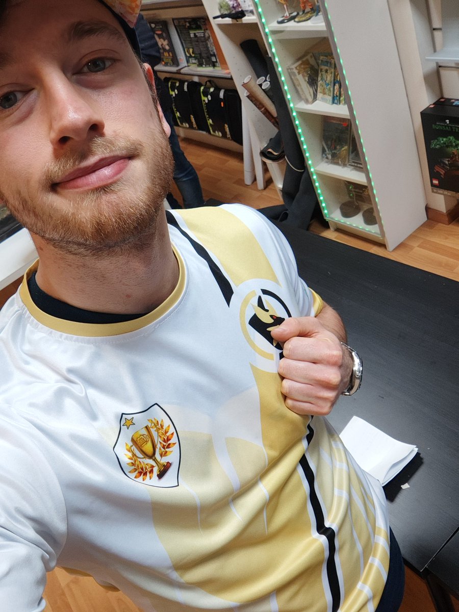 Gilberto Goracci (@braseg_257) on Twitter photo 2nd at the Cup today because like the wise man once said "partita finisce quando arbitro fischia" so miracolato dal Signore until I decided to switch off my brain and Lord was like "kay nothing I can do here". GGs to my opponents.
+15 cp LMAO
<a href="/eparrots_/">e-Parrots</a>
<a href="/Cap_Underdogs/">Capital Underdogs | e-Parrots</a>
#257 2nd at the Cup today because like the wise man once said "partita finisce quando arbitro fischia" so miracolato dal Signore until I decided to switch off my brain and Lord was like "kay nothing I can do here". GGs to my opponents.
+15 cp LMAO
<a href="/eparrots_/">e-Parrots</a>
<a href="/Cap_Underdogs/">Capital Underdogs | e-Parrots</a>
#257