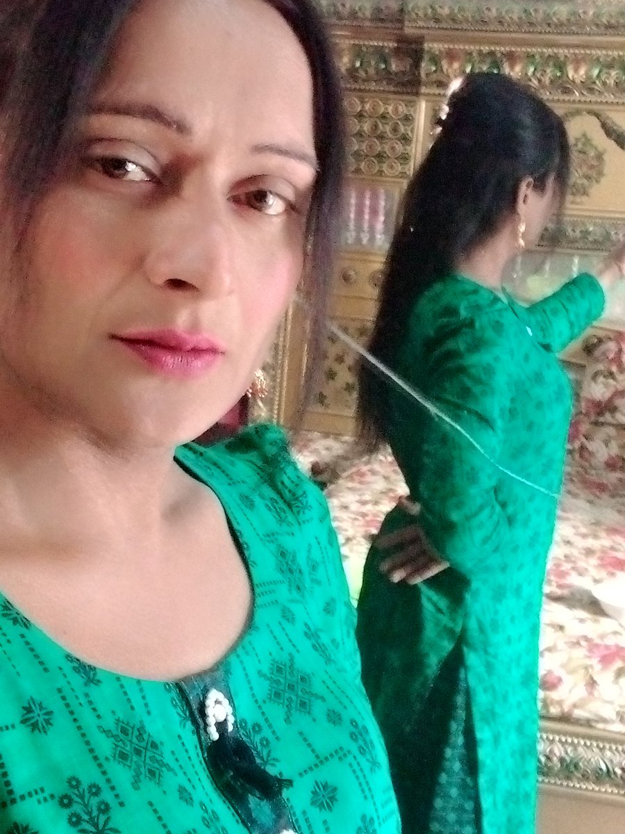 sadiajanbutt's tweet photo. https://t.co/ibZP3T30q5