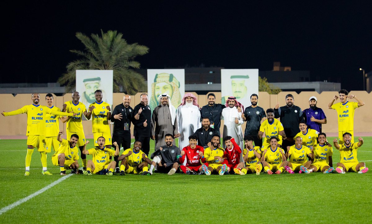 70Waseem's tweet photo. الحمدلله انتهى الموسم بخيره و شره وحاب اشكر اخواني اللاعبين والجهاز الفني و الاداري على كل ماقدموه من عمل وجهد وان شاءالله كنا عند حسن ظن الحميع ونراكم على خير💛💛🫶. https://t.co/4n71S7jn1O