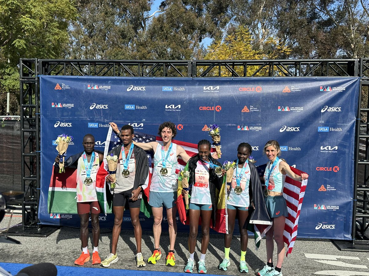 Scenes from today’s 2025 Los Angeles Marathon presented by ASICS.