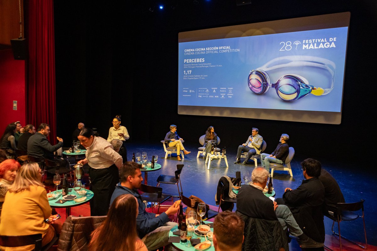 ¡Hoy disfrutamos de la tercera jornada de #CinemaCocina!

Presentado por <a href="/CervezaVictoria/">Cervezas Victoria</a> 
Organizado por <a href="/LumenGastro/">Lumen Proyectos Gastronómicos</a> y #28festivalmálaga