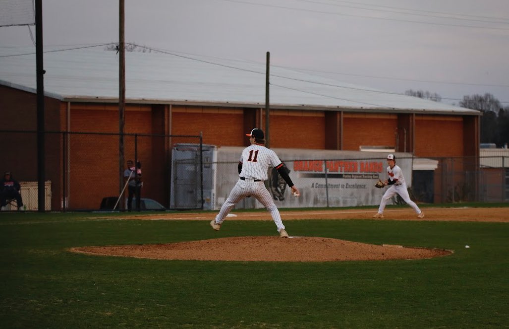 OliverVanTiem11's tweet photo. Great team win this past Friday. 5IP, no hits, no runs, 12 K’s, sitting 90-92 against a great program! Excited to continue to grow and win this season!
@SArmstrong90 @PanthersProgram @VHurley18 @Trev0r8 @baseballorange @Mark_Pieper https://t.co/MmSsbHCeGe