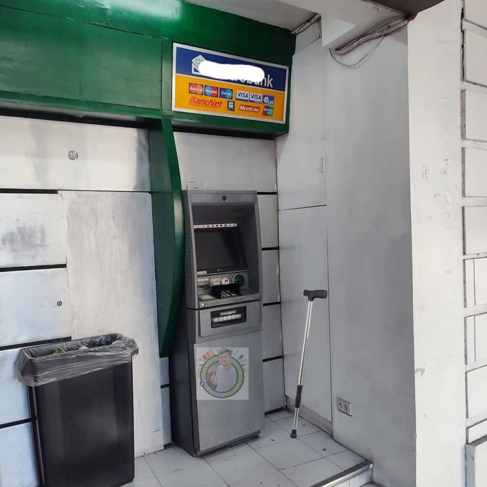 المال يجعل الناس ينسون الأشياء المهمة