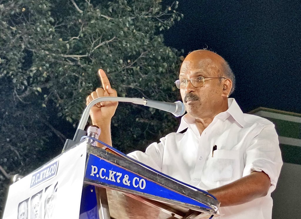 PPalaniappanDMK's tweet image. தருமபுரி மேற்கு மாவட்ட
@dmk_youthwing
சார்பில் இந்தீத் திணிப்பு நிதிப்பகிர்வில் பாரபட்சம்
தொகுதி மறுசீரமைப்பில் அநீதி இழைக்கும் ஒன்றிய அரசைக் கண்டித்து பாப்பிரெட்டிப்பட்டி தொகுதி கடத்தூர் பஸ் நிலையம் எதிரில் பொதுக்கூட்டம் இன்று நடைபெற்றது 
@mkstalin @Udhaystalin @MRKPanneer