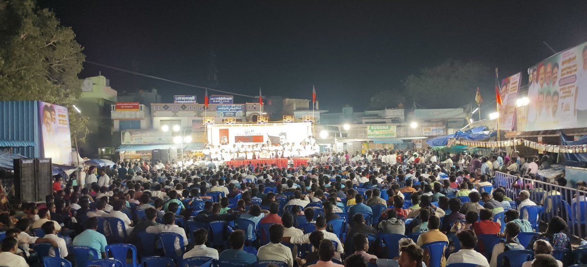 PPalaniappanDMK's tweet image. தருமபுரி மேற்கு மாவட்ட
@dmk_youthwing
சார்பில் இந்தீத் திணிப்பு நிதிப்பகிர்வில் பாரபட்சம்
தொகுதி மறுசீரமைப்பில் அநீதி இழைக்கும் ஒன்றிய அரசைக் கண்டித்து பாப்பிரெட்டிப்பட்டி தொகுதி கடத்தூர் பஸ் நிலையம் எதிரில் பொதுக்கூட்டம் இன்று நடைபெற்றது 
@mkstalin @Udhaystalin @MRKPanneer