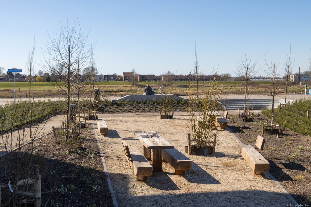 FocusOpZutphen's tweet photo. Foto's toegevoegd van zondag 16 maart 2025. Woningbouw Lunette-eiland, Pracht Noorderhaven en Kade Zuid. Ga naar https://t.co/jUbg31kNTn voor meer foto's. https://t.co/ORHOpk731K