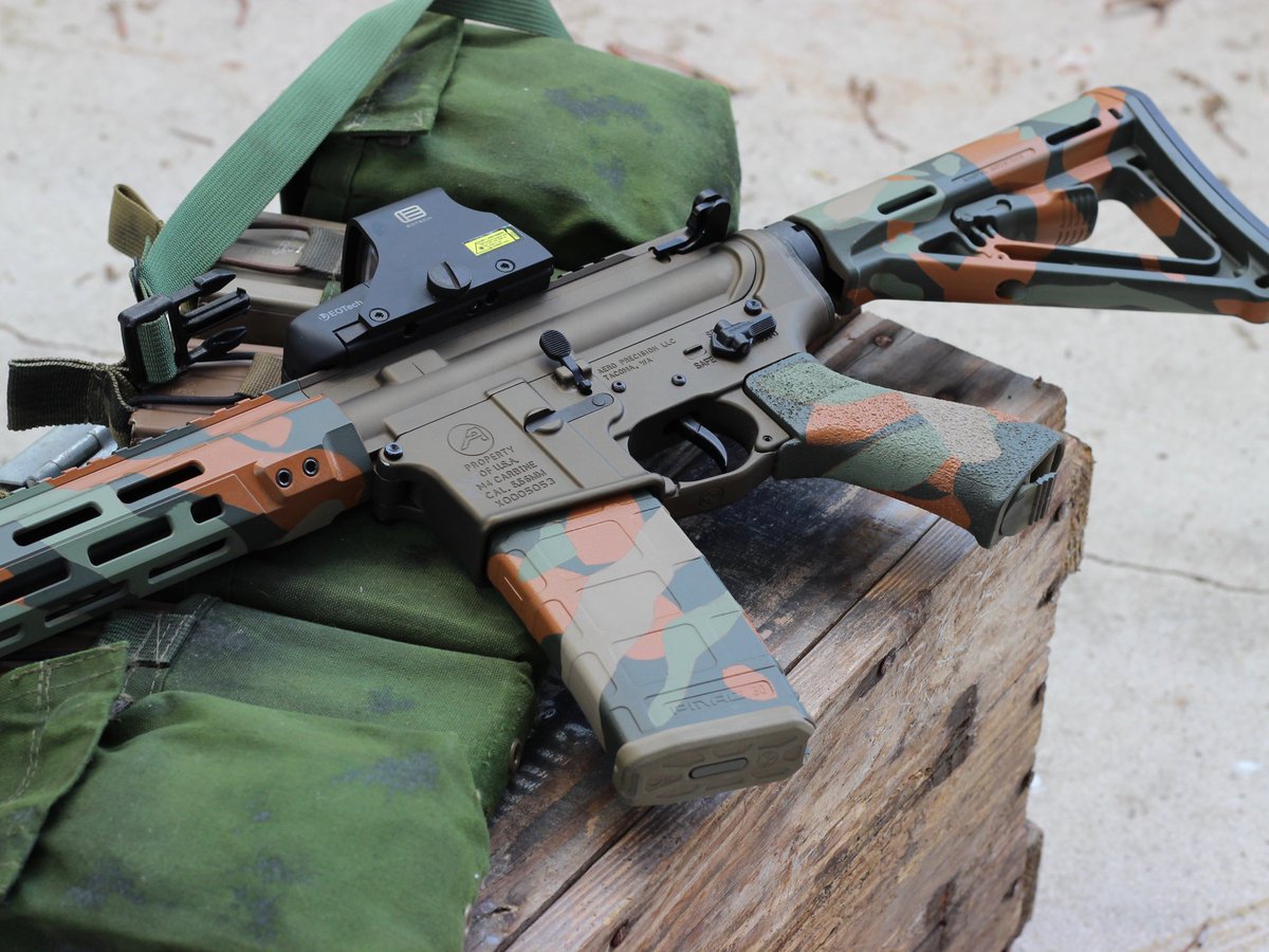 customs38670's tweet photo. Custom 1-off camouflage patterns? Yes! https://t.co/PaJaOhFeDr