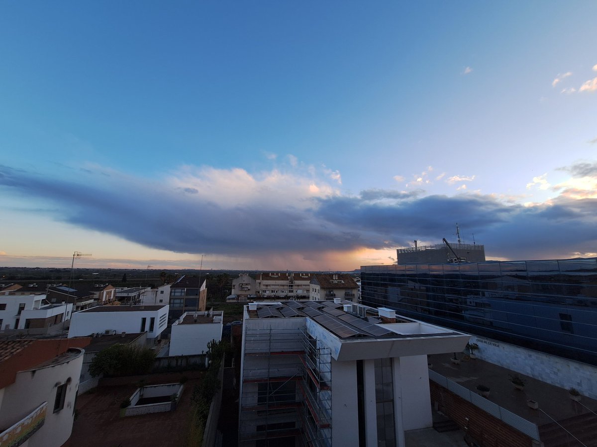 JAlarteM84's tweet photo. Atardece desde Almenara  @apuntoratge @apunt_media https://t.co/BfAxpyFBxk