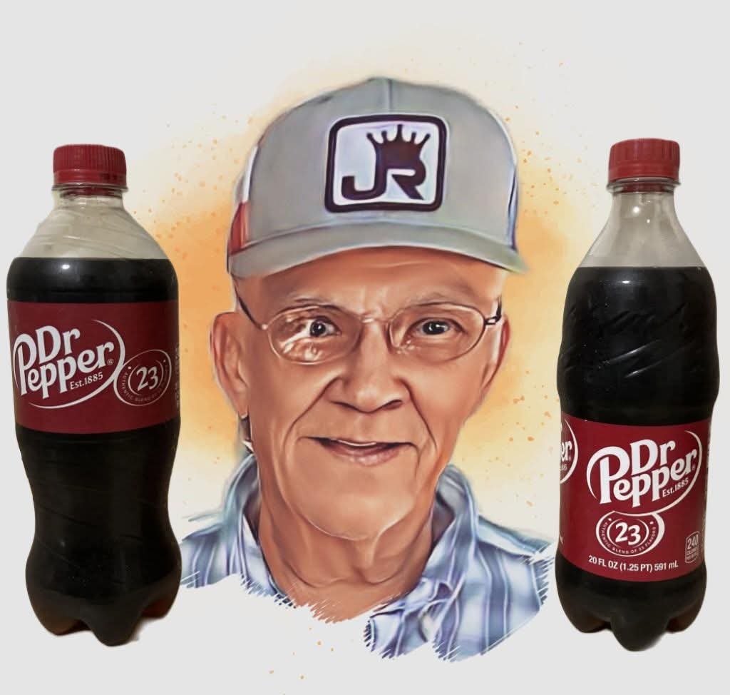 DID YOU KNOW....🤯

Pepsi Distributed Dr Pepper (on the left) And Coca-Cola Distributed Dr Pepper (on the right).

 Dr. Pepper isn’t owned by another company, it is its own company Keurig Doctor Pepper, BUT they don’t have a bottling facility. In an area, they use the closest.