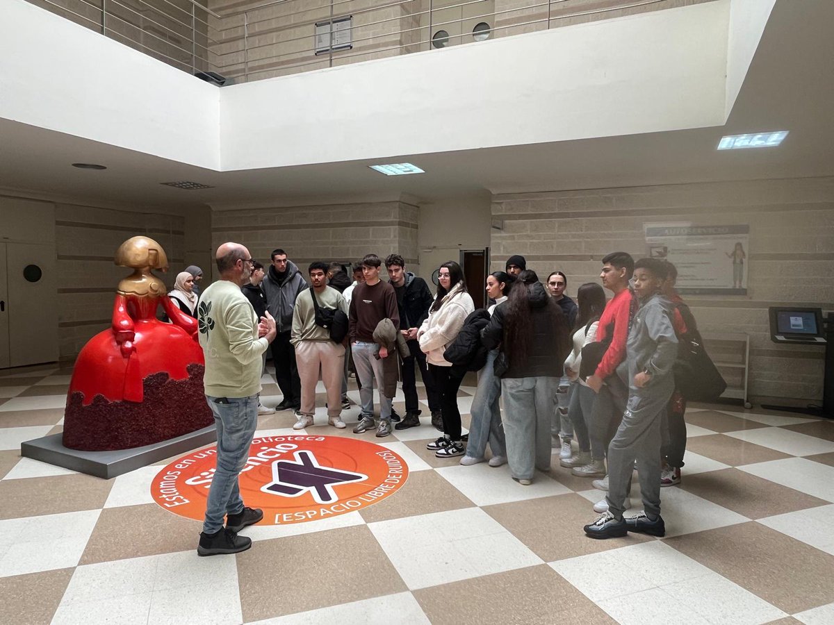 📚✨ El viernes, alumnXs de 1º Bachillerato y Ciclo de GM SMYR  visitaron la <a href="/ualmeria/">Universidad de Almería</a>. Conocieron facultades, grados e instalaciones. Fue una experiencia INOLVIDABLE  ¡Gracias al personal por su cálida acogida! 🙌🎓 #IESGalileo #VisitaUAL  #educacion 
<a href="/EducaAnd/">Consejería Desarrollo Educativo y FP</a> <a href="/eduKalmeria/">ᴇᴅᴜKᴀʟᴍᴇʀɪ́ᴀ</a>