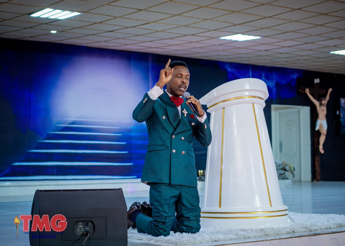 TMGministry15's tweet photo. I DISSOLVE EVERY POWER THAT DEVILS ARE USING TO FIGHT YOUR HEALTH, MARRIAGE, POSITION IN JESUS MIGHTY NAME!!!
#TMG #ACTIVEGRACE #restoration2025 #NIGHTOFENTHRONEMENT
@topfans https://t.co/Pgr7PMdr6u