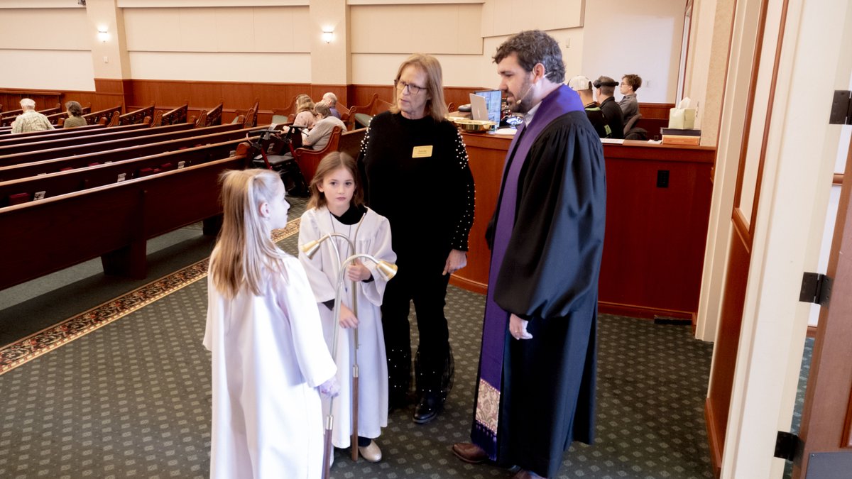 first_grapevine's tweet photo. What an absolute pleasure it was to be with you this morning at First Grapevine Methodist Church.  The fellowship was as friendly and inviting as ever, the music moved spirits and left toes tapping and the messages. https://t.co/ahJKwB7qFa