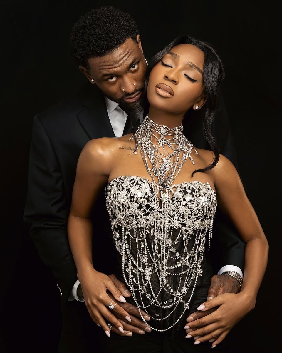 LuxviewMagazine's tweet photo. Congratulations are in order for American singer, Normani Kordei Hamilton known mononymously as #Normani as she is engaged to NFL athlete DK Metcalf, who confirmed the news at a Pittsburgh Steelers press conference as she joined him showing off her beautiful engagement ring. https://t.co/pkTxog012i