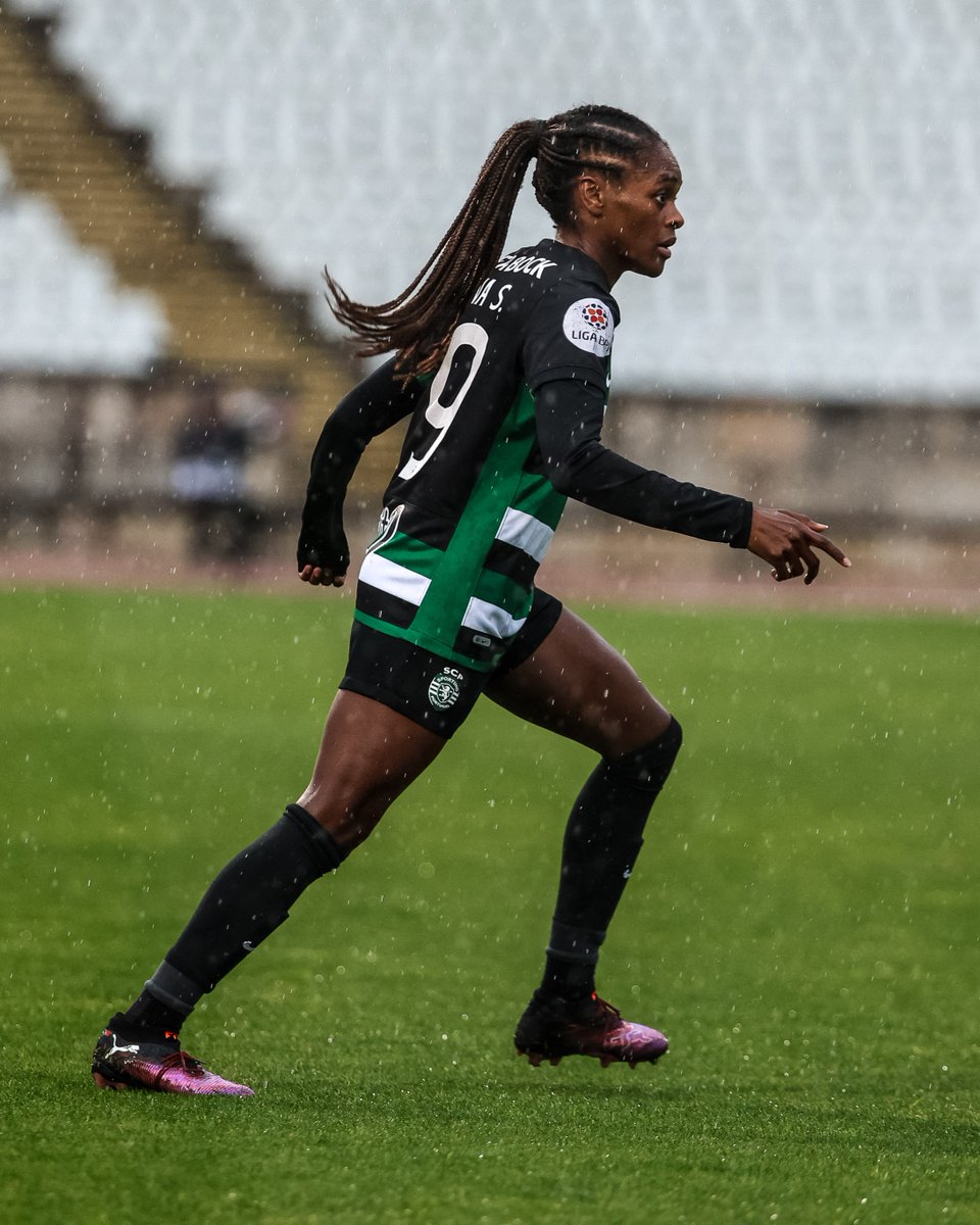 FutFemSCP's tweet photo. #FutFemSCP | ▶️ Recomeça a partida no Jamor. Força, Leoas! 💪
🟠 0-0 🟢 // #RPFCSCP https://t.co/JGlaVzZtY5