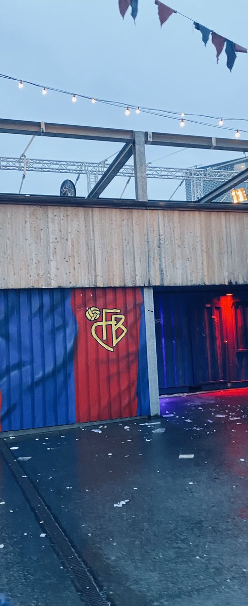 NOT READY!!😏
MATCH 07/2025 🔴🔵🟡⚫️
FC BASEL : BSC YB 1:2
28570 SUPPORTERS