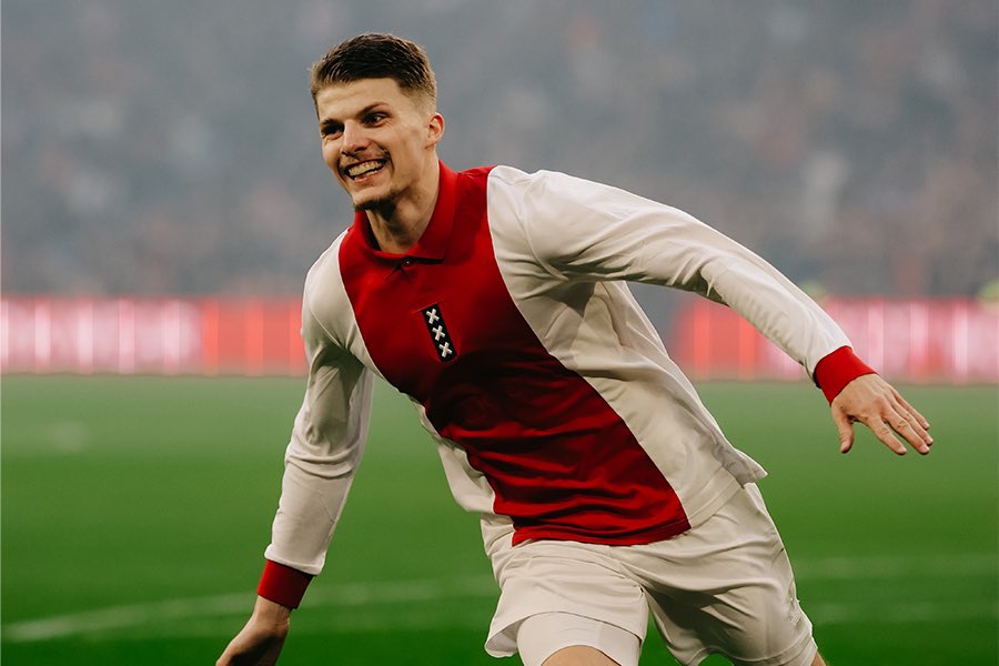Martijn_05's tweet photo. @antonscofield @AFCAjax 🤝🥶 https://t.co/h2d5GKQbRg