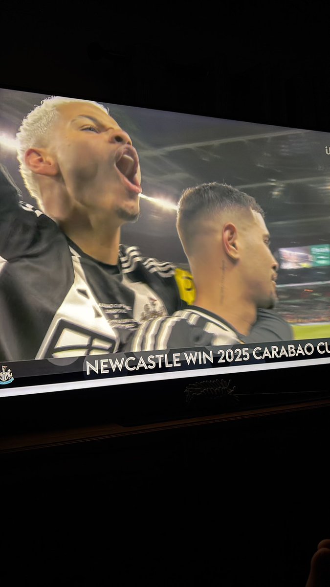 That’ll cheer the wife up, brother in laws funeral next Friday up in Newcastle… this is for you Martin RIP
I’ll be there with the girls for the open top bus tour 🏆 🖤🤍