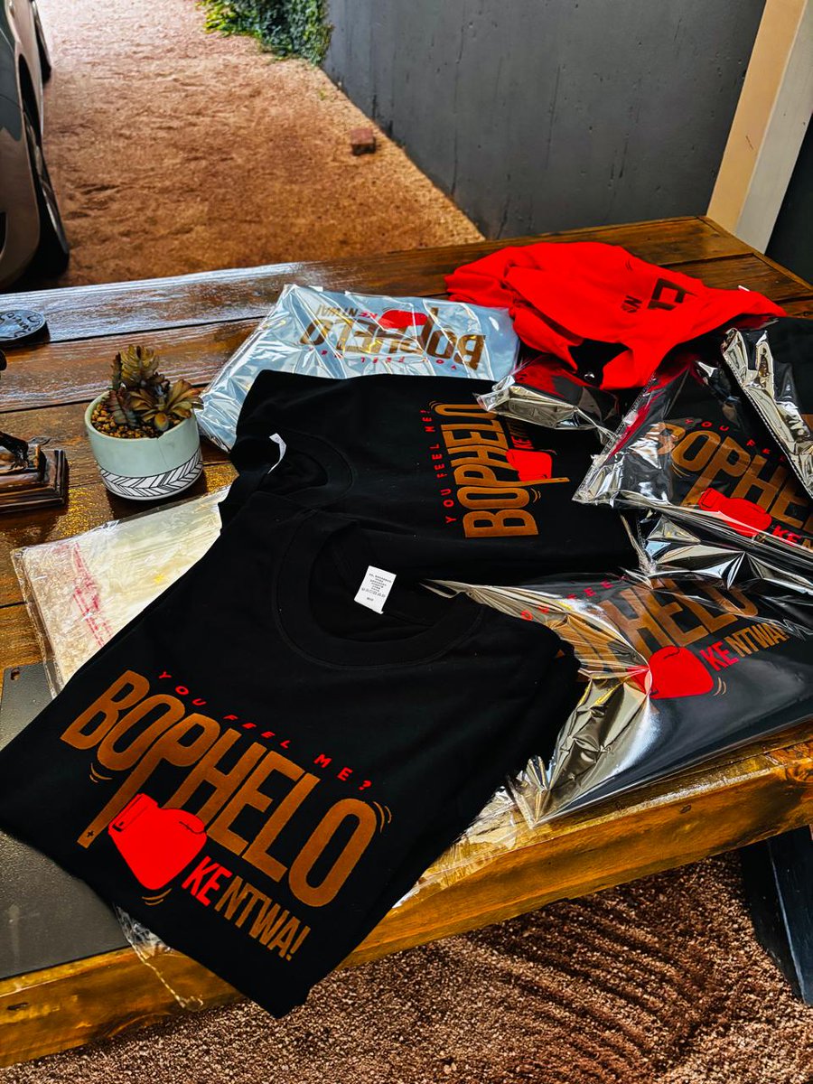 Hlox's tweet photo. Best Amazing Great Garments Ninjas 💯🥷🥊🔥 Available In Various Colors Place Your Order  @ChrisExcel102 @Solphendukaa #YouFeelMe #BopheloKeNtwa #Vaal #BBMzanzi #SweetAshley #Studio88 #podcastandchill #OrlandoPirates #Sportscene https://t.co/lucCLuGn2m