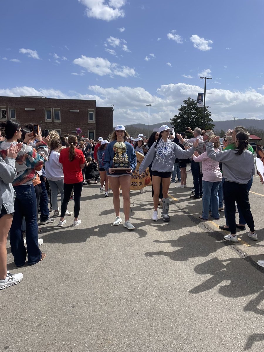 Heritage High School tweet media