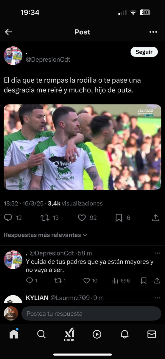 a l e tweet media