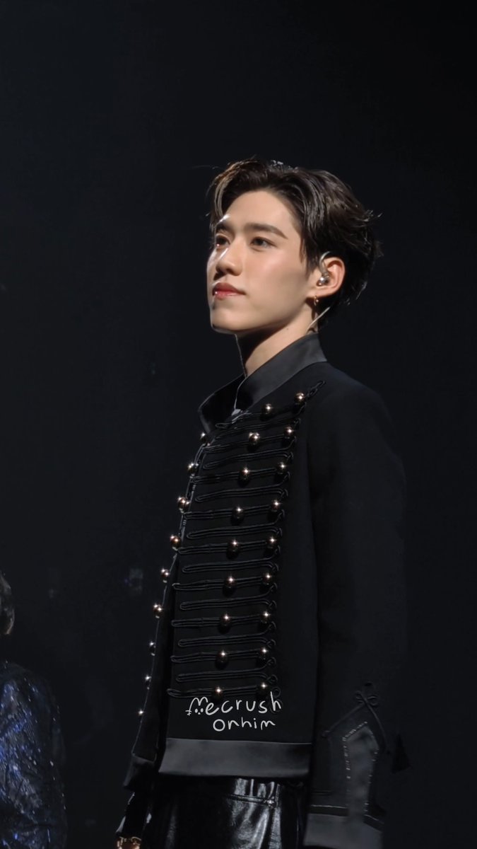 lady boo tweet media