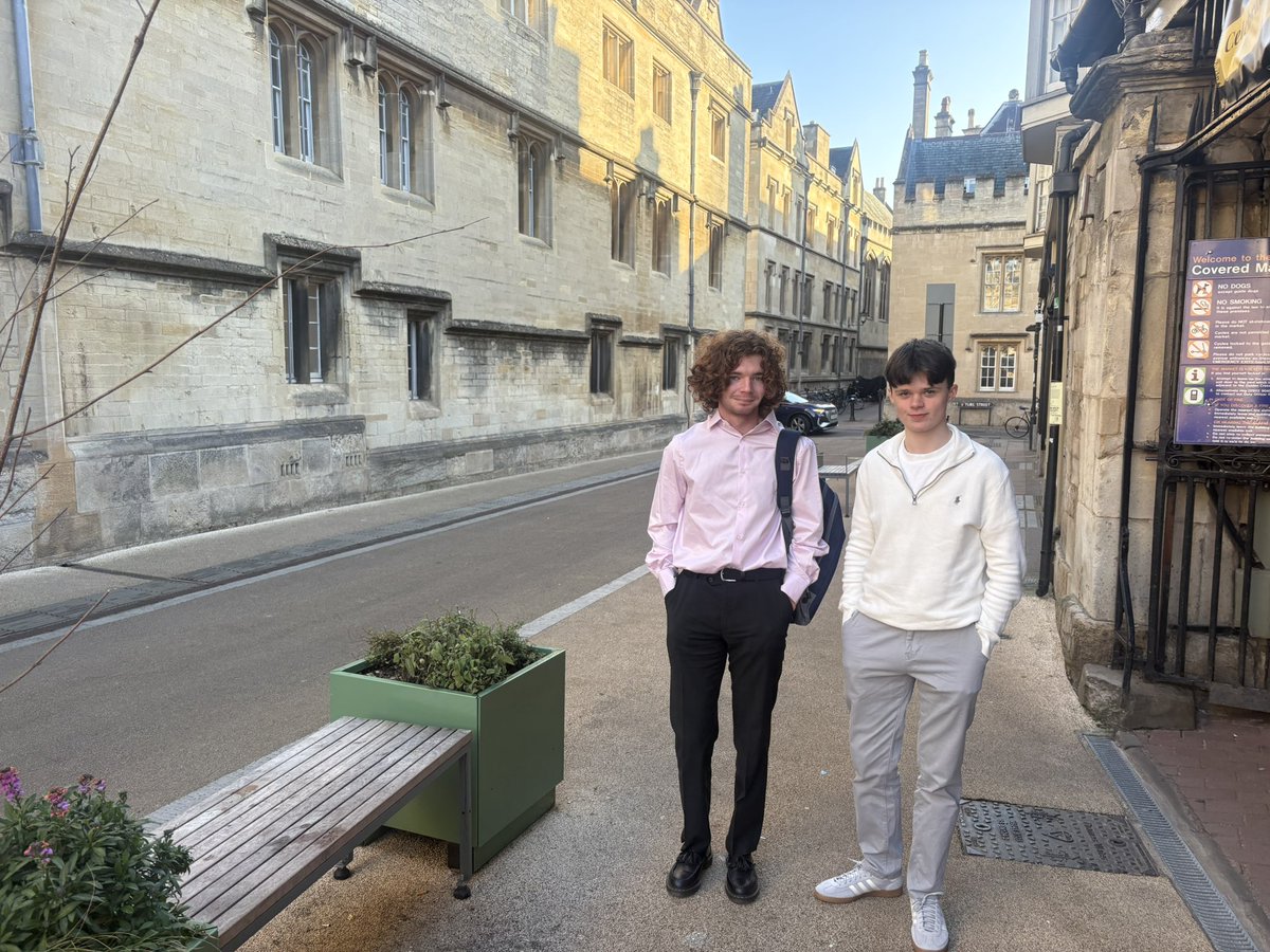 MrsMahonsPCS's tweet photo. A fabulous weekend in Oxford for our debate team at Finals Day 2025. The only Welsh comprehensive to make the final. A superb effort from our team!  Thank you to PCS for supporting them to enter &amp; experience a weekend amongst the World’s most elite sixth form debate teams. https://t.co/XLO8RctB01
