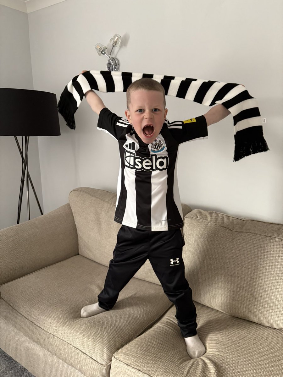 Happy Toon fan here! 🏆