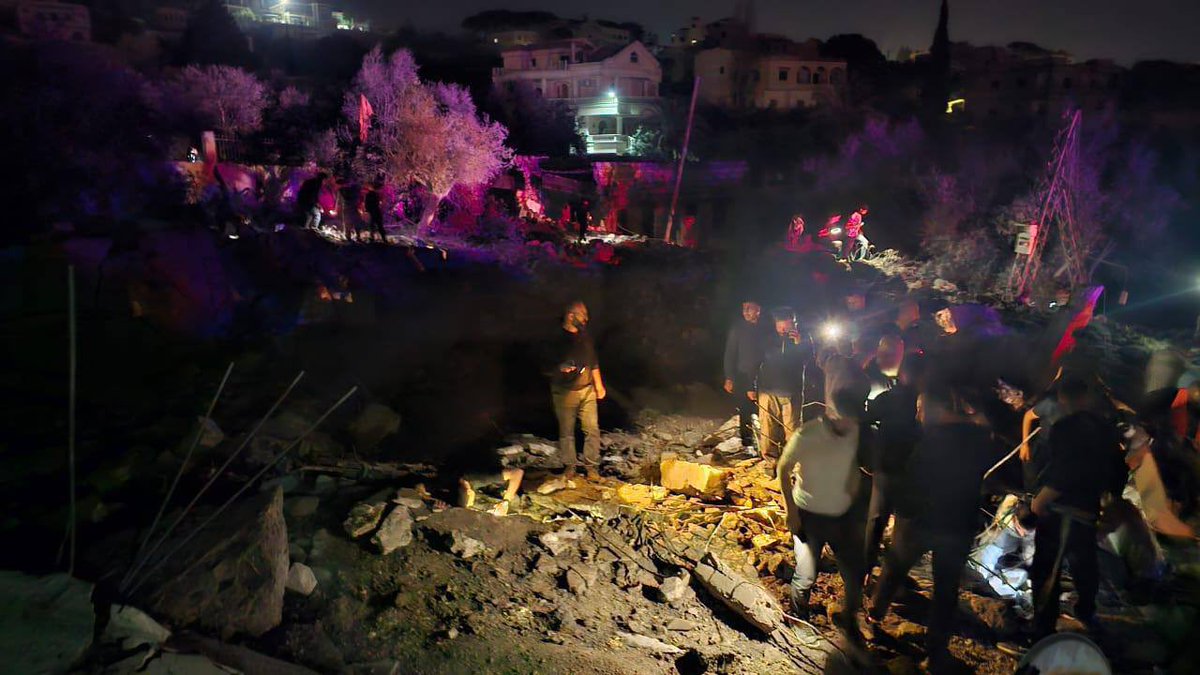 sentdefender's tweet photo. Two killed following a strike by the Israeli Air Force on the town of Aynata in Southern Lebanon, destroying several buildings and damaging others nearby. https://t.co/mOu6pi2F2X