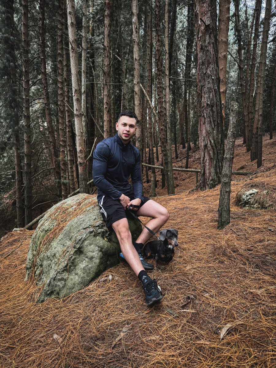 soyfonsee's tweet image. 🐶❤️‍🩹