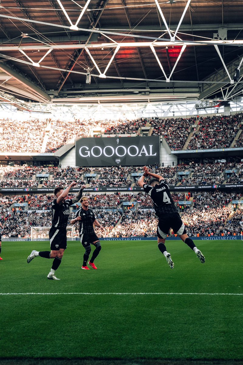 kmo919's tweet photo. Goals at Wembley this year 

Josh Zerkaa - 1
Mohamed Salah - 0

I know who my goat is 🐐
 
@Sidemen @ZerkaaHD
#LIVNEW #NEWLIV https://t.co/R2QZYtjJmA