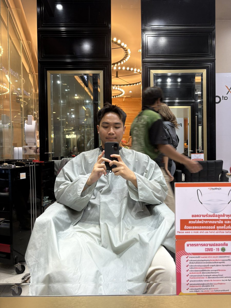 MickSawaroot's tweet photo. ตัดผมสั้นในรอบหลายปี https://t.co/y7VwphFgxJ