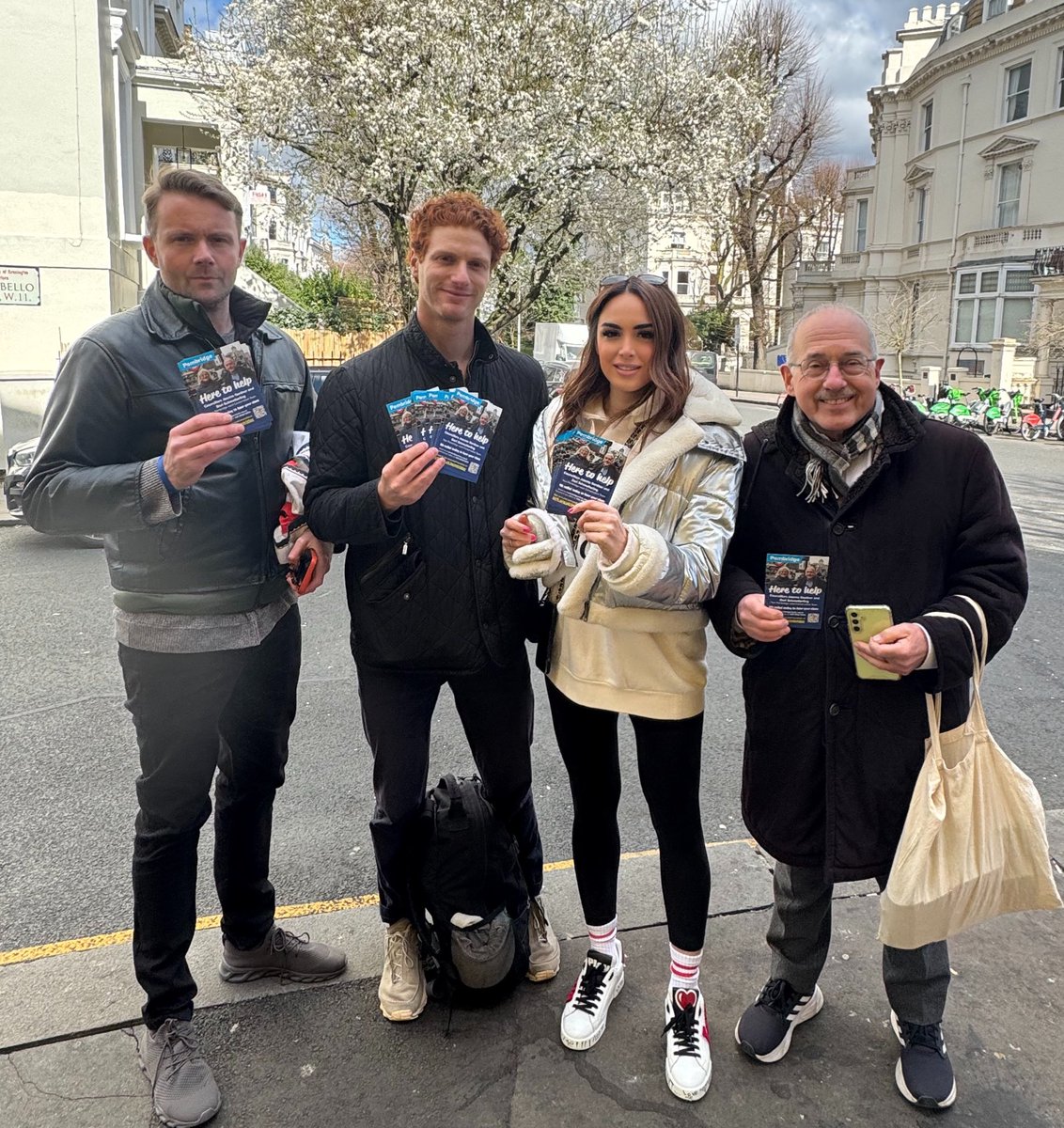NatachaTannous's tweet photo. Canvassing in Pembridge ✨✨ https://t.co/7hPjbKO9mP