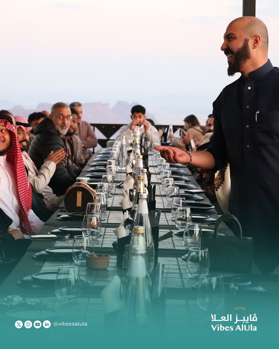 VibesAlUla's tweet photo. لحظات مميزة من الإفطار السنوي في شهر رمضان المبارك لأعضاء مجتمع ڤايبز العلا، حيث اجتمع رواد الأعمال في أجواء ملهمة تزخر بتبادل الخبرات وتعزيز العلاقات المهنية المثمرة

شكرًا لحضوركم ودعمكم🌙✨
______
#رمضان_كريم #ڤايبز_العلا #ريادة_الأعمال 
#العلا #تمكين #حاضنة_اعمال https://t.co/wpcZ688nPE