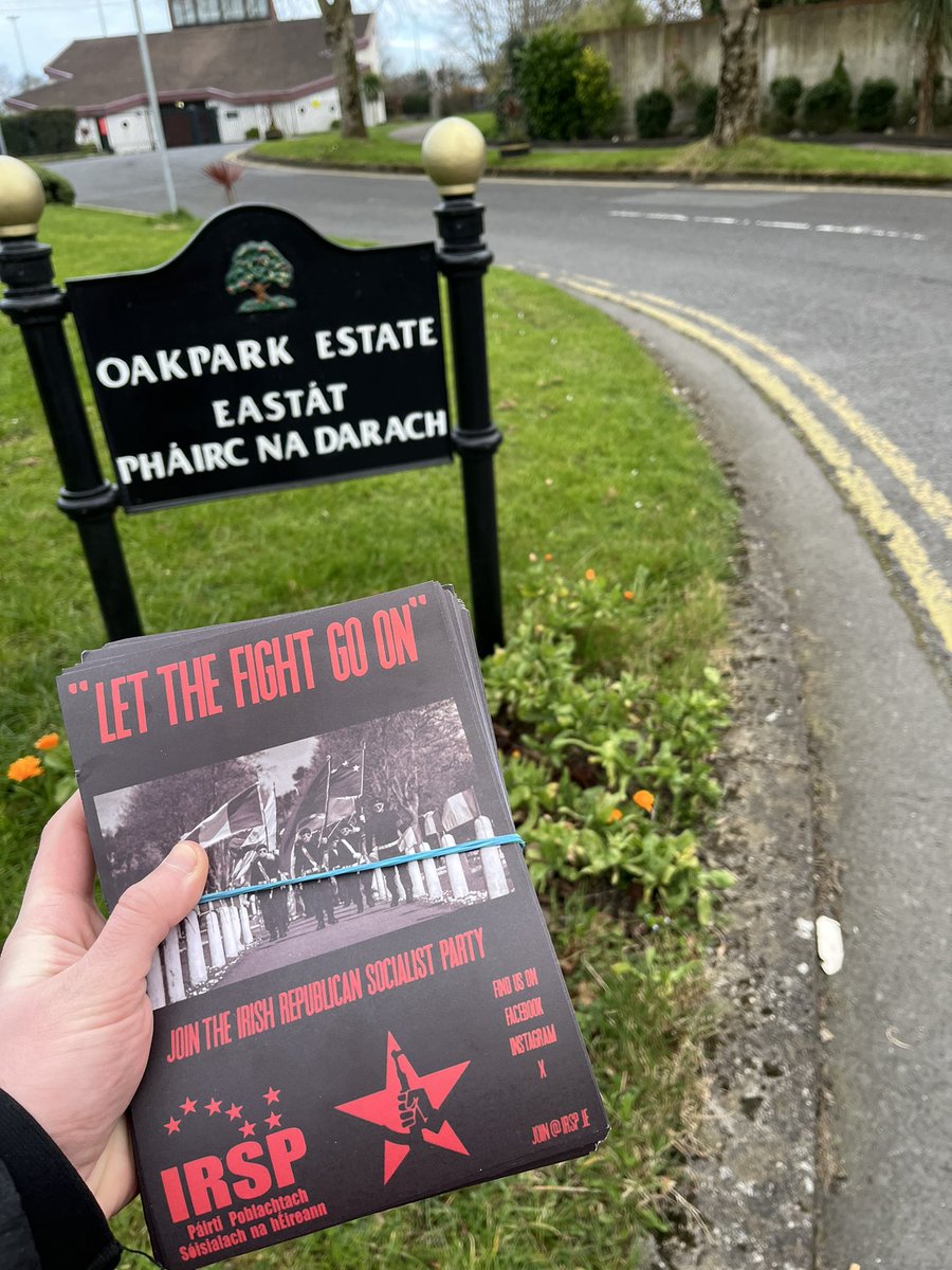 DublinIrsp1974's tweet photo. IRSP DUBLIN 
IRSP activists from santry north Co.Dublin were out today delivering leaflets on recruitment.
If you are passionate about republicanism, socialism, workers rights and want to make a difference between national and international topics join the IRSP today. 
#IRSP https://t.co/mJwznFPTmO