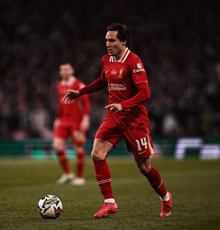 amandastephen07's tweet image. Chiesa is a very skilled player. Can he play CF and LW as well?
#LIVNEW
