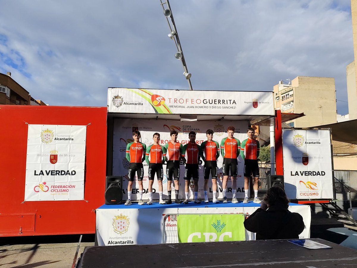 #XXXIVTrofeoGuerrita

🏁Samuel Fernandezek bosgarren postua eskuratu du Alcantarillan.

🏆Hiru proben ostean zazpigarren sailkatuta dago #CopaEspañaEliteSub23 -en.

📸 <a href="/TrofeoGuerrita/">Trofeo Guerrita</a>