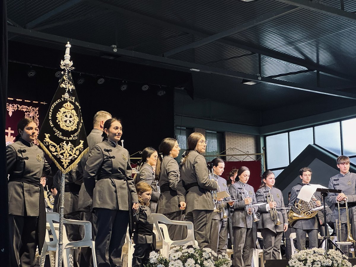 ¡Gracias a todos por hacernos disfrutar del día de ayer! 🩶

Gracias a la organización, al público que nos acompañó y a todos los que hacen posible que la música siga sonando con tanta fuerza en nuestra tierra.

 ¡Nos vemos el próximo domingo, en nuestra casa!