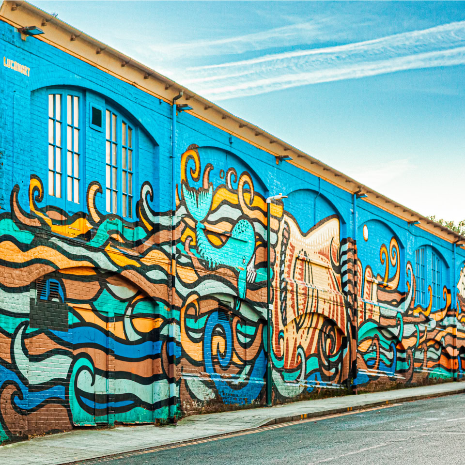 bmouthofficial's tweet photo. Discover Bournemouth's bold artistic spirit! https://t.co/2K6JNjIxzG guides you on a creative journey through vibrant street art and inspiring installations. Chart your course through time and culture today! #ExploreBCP #CoastalCompass #LoveBournemouth

https://t.co/N8WvHZjT1d https://t.co/6NWXxaXyIr