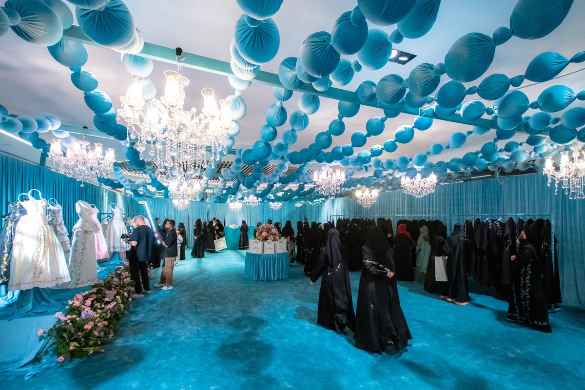 Al Faisaliah Mall | الفيصلية مول tweet media