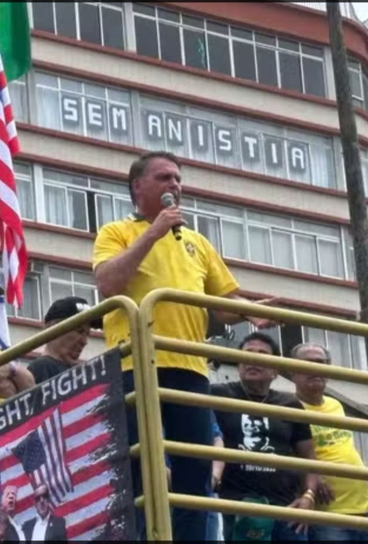 PedroRonchi2's tweet photo. Foto que entrou para a história. https://t.co/cbqexLB4xp
