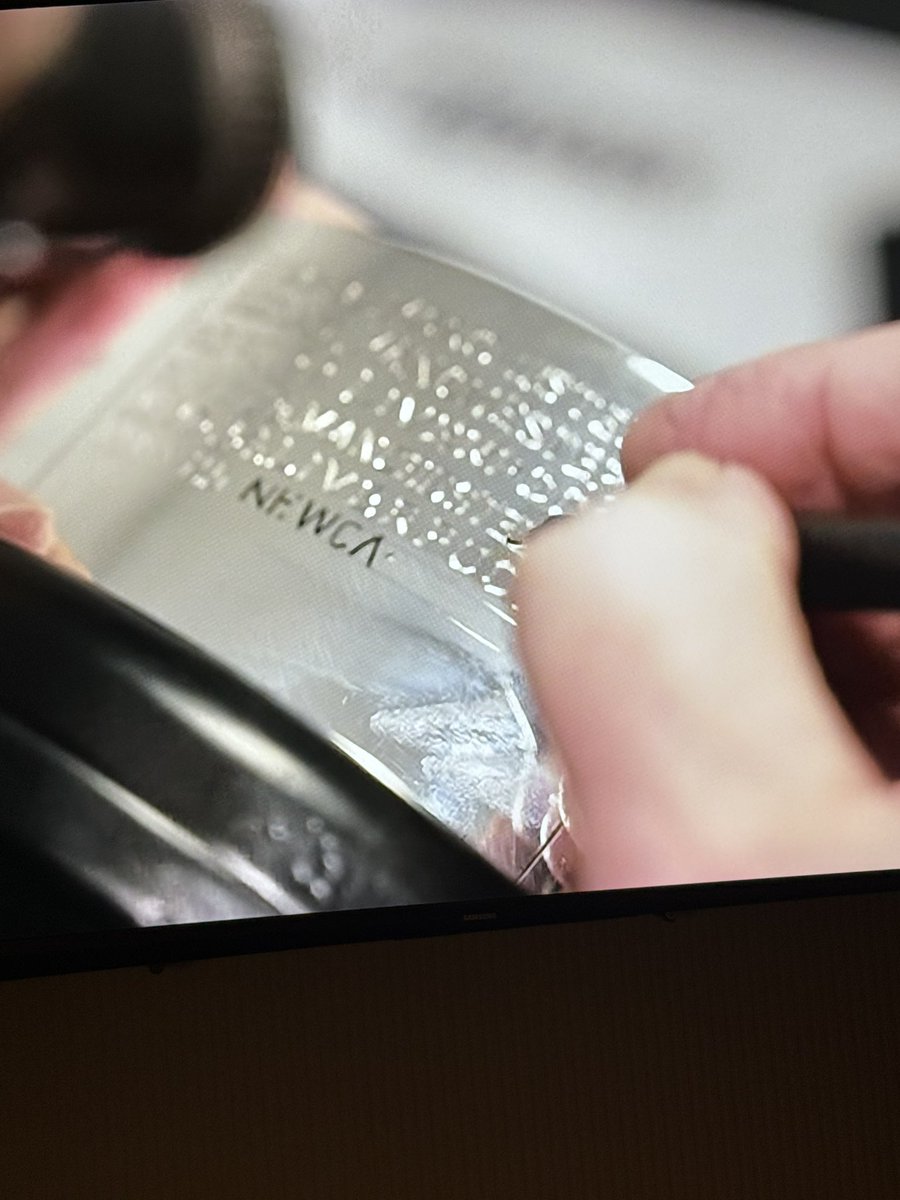 Hannah Ayres tweet media