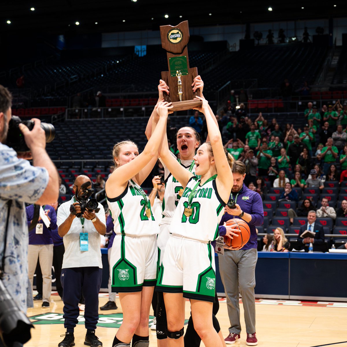 Southern Ohio Sports Authority (@sosaohio) on Twitter photo So about yesterday ...
<a href="/PHS_WeAreOne/">Trojan Army</a> and <a href="/ladycatsbbal/">Waterford Lady Wildcats Basketball</a> traveled to Dayton and finished the job ☑️
If your'e looking to relive each championship win, we've got you covered.
PORTSMOUTH: sosaohio.com/2025/03/15/sta…
WATERFORD: sosaohio.com/2025/03/15/sta… So about yesterday ...
<a href="/PHS_WeAreOne/">Trojan Army</a> and <a href="/ladycatsbbal/">Waterford Lady Wildcats Basketball</a> traveled to Dayton and finished the job ☑️
If your'e looking to relive each championship win, we've got you covered.
PORTSMOUTH: sosaohio.com/2025/03/15/sta…
WATERFORD: sosaohio.com/2025/03/15/sta…