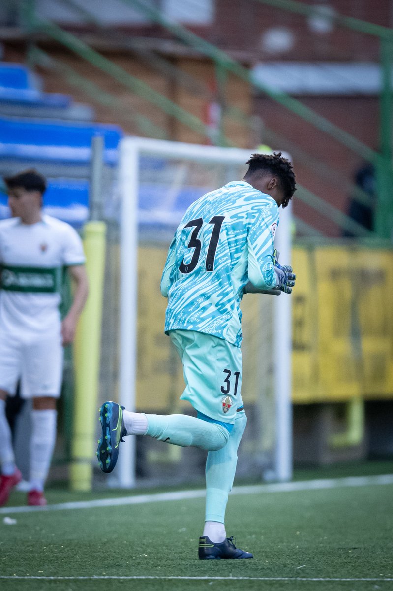 futbolbaseECF's tweet photo. La semana perfecta de Owen (nacido en 2007)

✅ Renovación
✅ Debut con el Ilicitano en 2ª Federación
✅ Partidazo y +3 en casa del líder

#CanteraECF https://t.co/WWJOOilNX5
