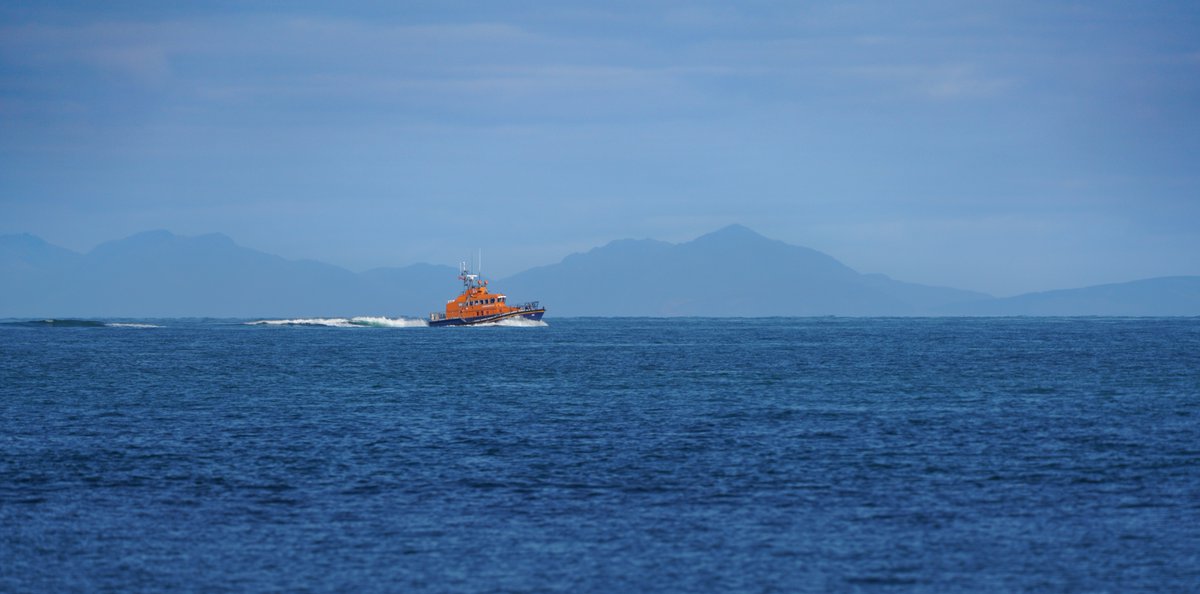 Tartan Eyes tweet media