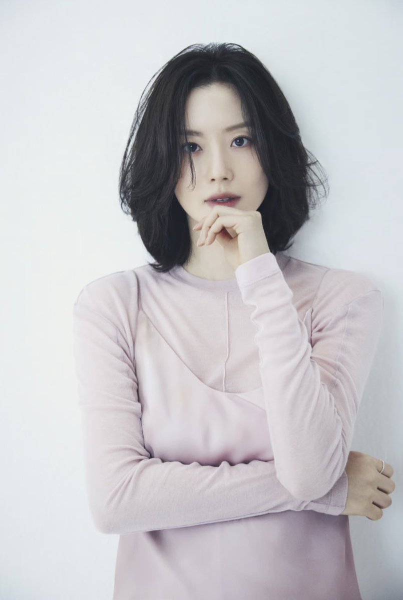 JoonChaeIntl's tweet photo. Back with a bang!! 🥰😍 Slay girl slaaaaay!!! #MoonChaewon https://t.co/bsL7as65tc
