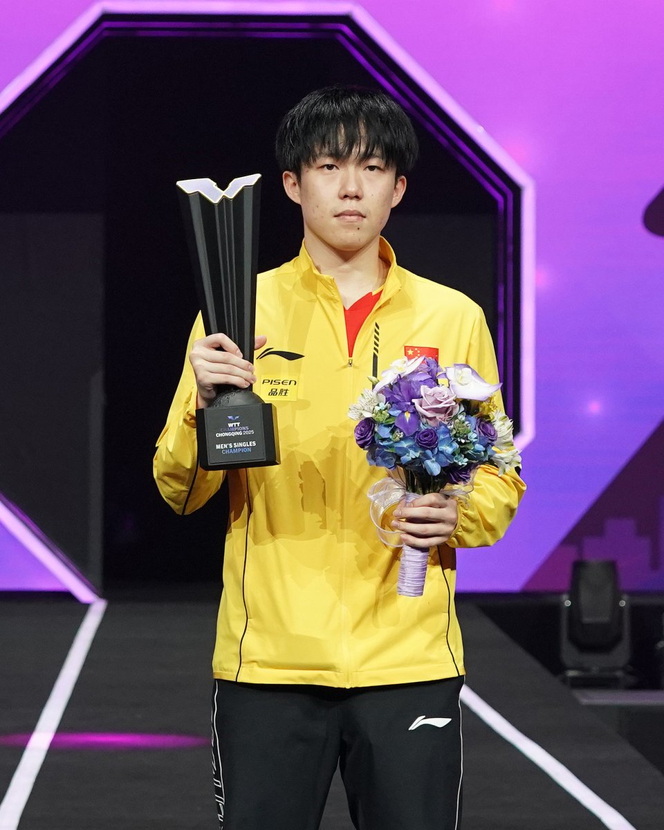 Give it up for the champions of #WTTChongqing 2025 🇨🇳🌟 

Women's Singles - Sun Yingsha 🏆 
Men's Singles - Wang Chuqin 🏆 

#WTTChampions #TableTennis
