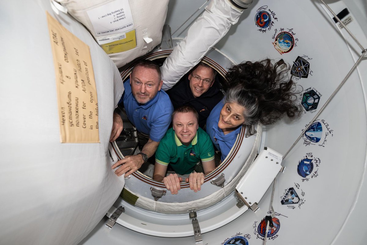 NASA Commercial Crew (@commercial_crew) on Twitter photo .<a href="/NASA/">NASA</a> will provide live coverage of Crew-9โs return to Earth from the <a href="/Space_Station/">International Space Station</a>, beginning with <a href="/SpaceX/">SpaceX</a> Dragon hatch closure preparations at 10:45pm ET Monday, March 17.
Splashdown is slated for approximately 5:57pm Tuesday, March 18: nasa.gov/news-release/nโฆ .<a href="/NASA/">NASA</a> will provide live coverage of Crew-9โs return to Earth from the <a href="/Space_Station/">International Space Station</a>, beginning with <a href="/SpaceX/">SpaceX</a> Dragon hatch closure preparations at 10:45pm ET Monday, March 17.
Splashdown is slated for approximately 5:57pm Tuesday, March 18: nasa.gov/news-release/nโฆ