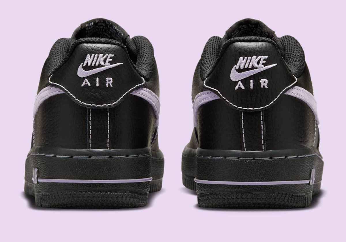 Nike Air Force 1 Low 